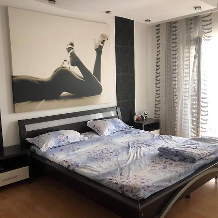 דירות Râmnicu Vâlcea Apartament מראה חיצוני תמונה
